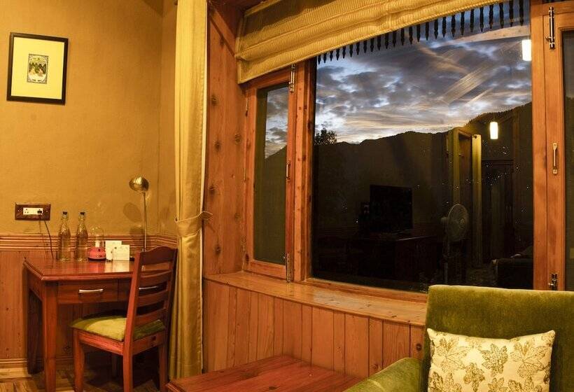 اتاق لوکس, Shivadya  A Boutique