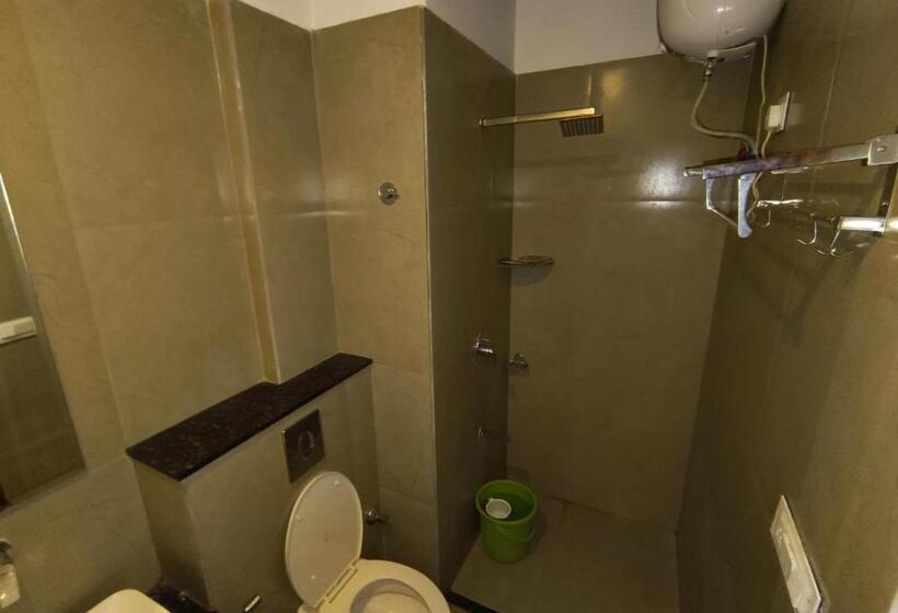 اتاق لوکس, Fabhotel Shiv Rachna