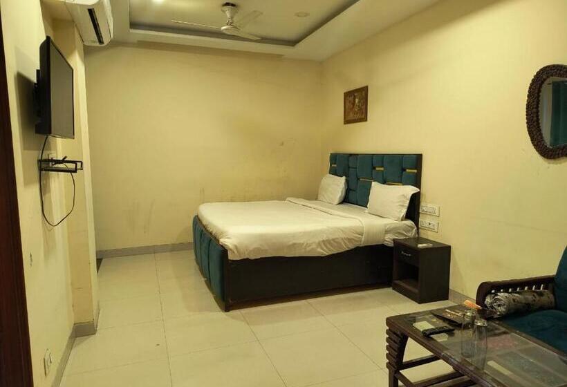 חדר סופריור, Fabhotel Shiv Rachna