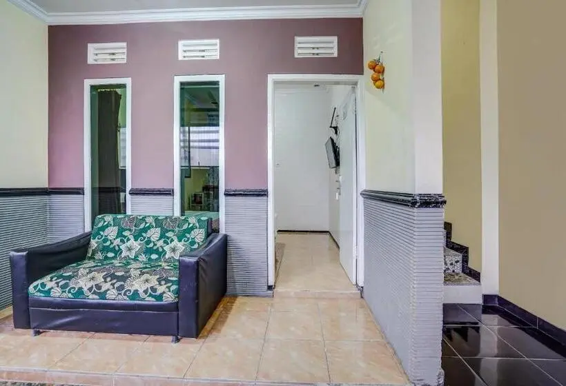 スタンダードルーム, Lancar Homestay Syariah Near Bns Mitra Reddoorz