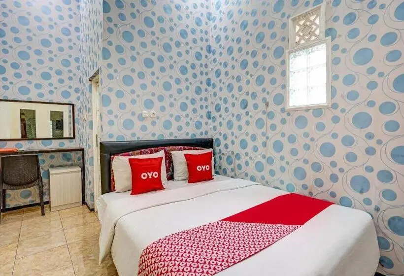 デラックスルーム, Lancar Homestay Syariah Near Bns Mitra Reddoorz