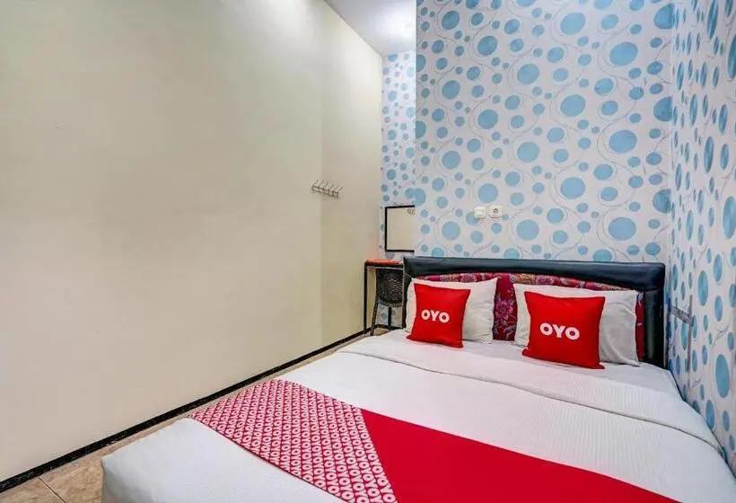 デラックスルーム, Lancar Homestay Syariah Near Bns Mitra Reddoorz