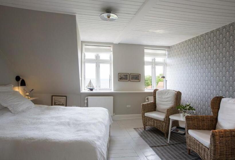 غرفة قياسية مطلّة علي البحر, Stammershalle Bade