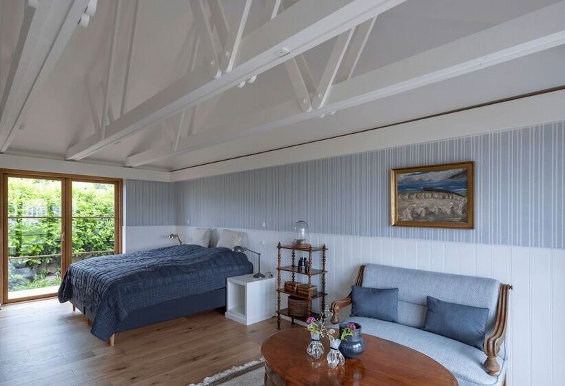 جناح ديلوكس مطل على البحر, Stammershalle Bade