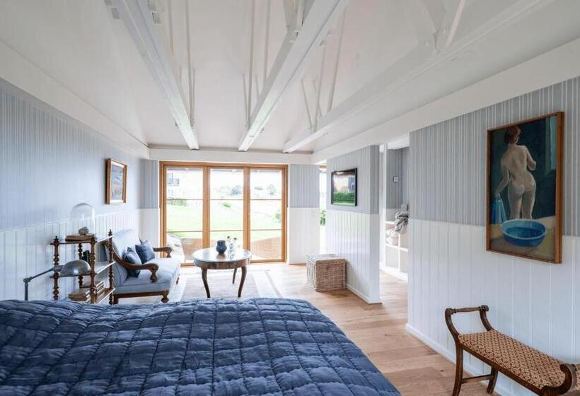 جناح ديلوكس مطل على البحر, Stammershalle Bade