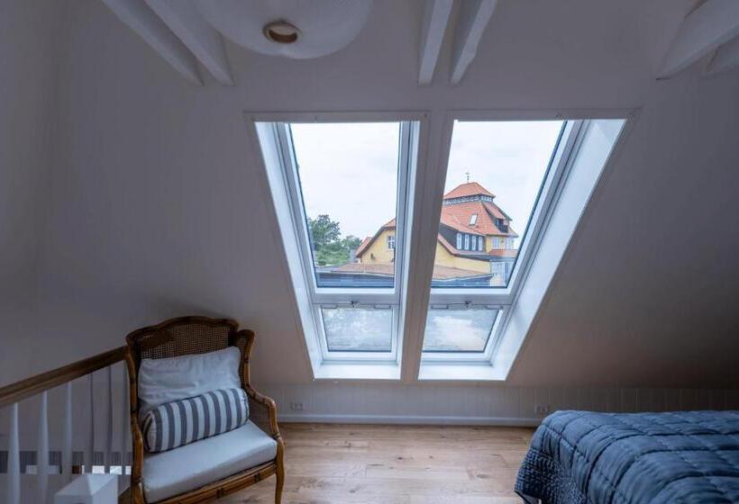 جناح ديلوكس مطل على البحر, Stammershalle Bade