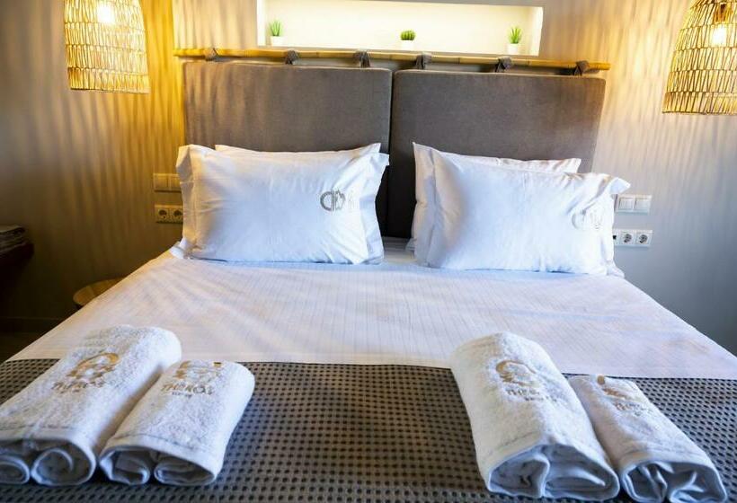 海景套房, Theros Suites