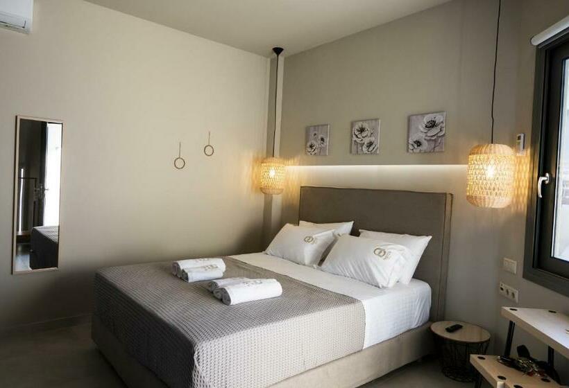 带大床的豪华间, Theros Suites