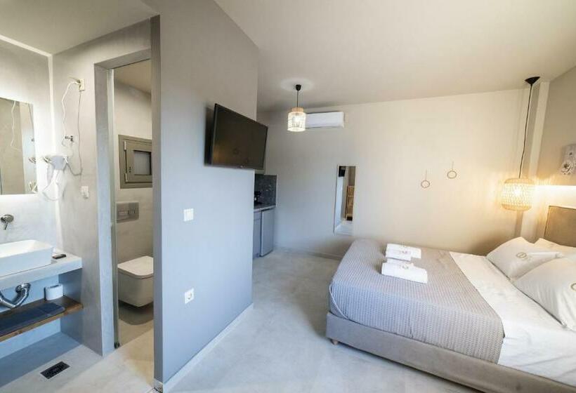 带大床的豪华间, Theros Suites