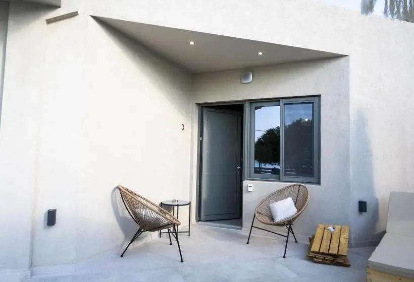 Deluxe-huone King-vuode, Theros Suites