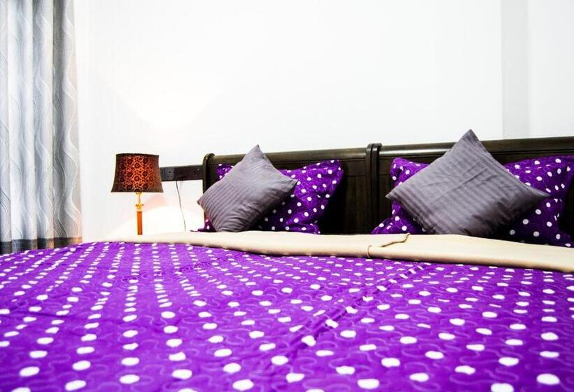 Deluxe Room Mountain View, The Cubes Ella