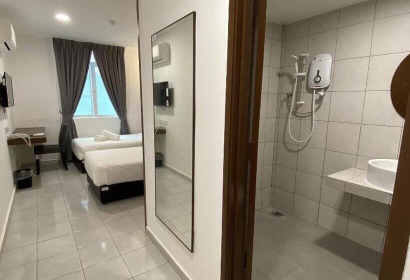 اتاق لوکس, Cafe & Capital O 90756 Cara Hulu