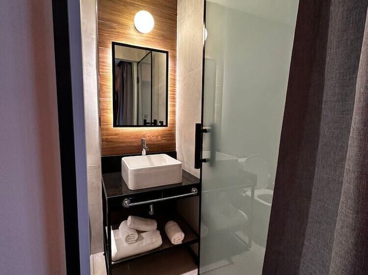 اتاق استاندارد یک نفره, Up Barrio Norte