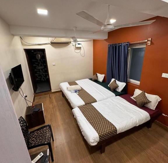 Habitació Triple Comfort, David Residency