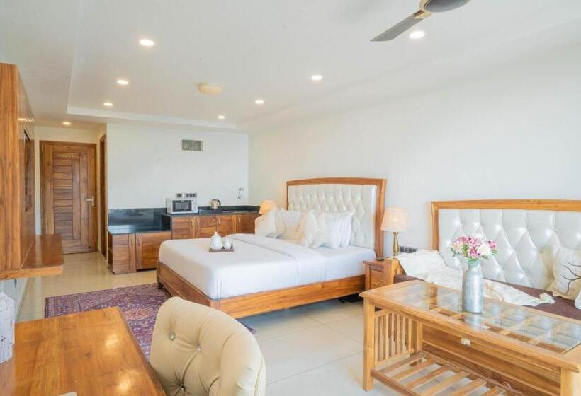 جناح مزوَّد بشرفة, Perfectstayz Mokshada Suites