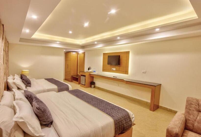 패밀리 방갈로, The Shivalaya Retreat   A River Side Resort