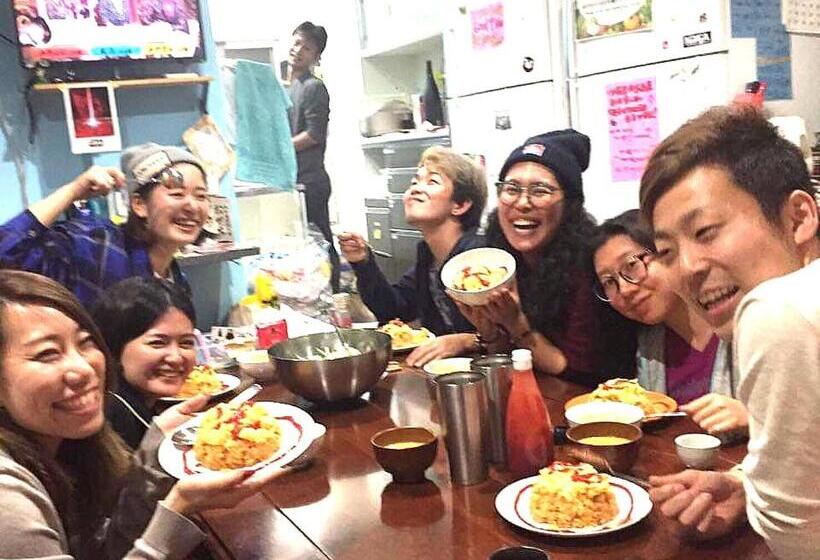 غرفة قياسية ثلاثية حمام مشترك, Fukuoka Guesthouse Little Asia Kokura