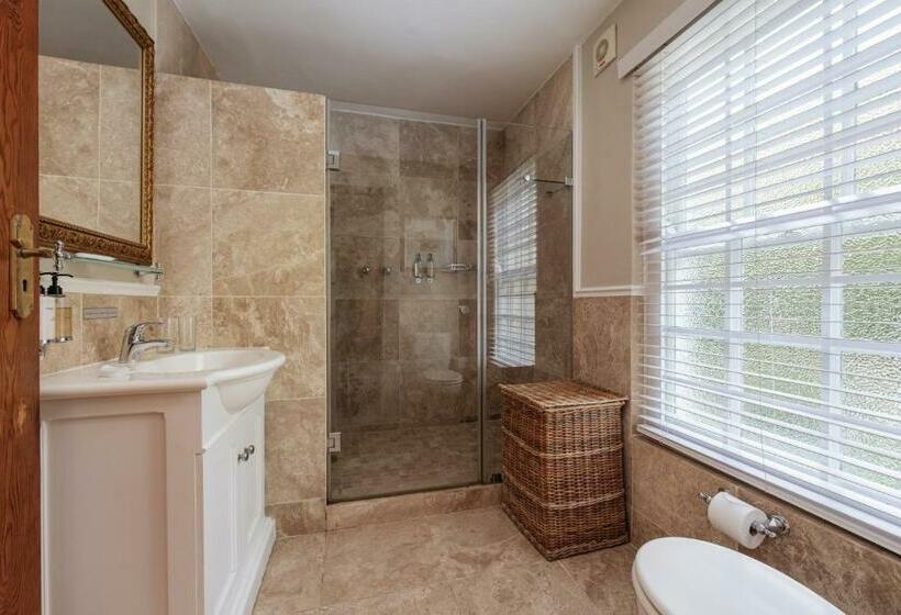 اتاق استاندارد, Maison Chablis Guest House