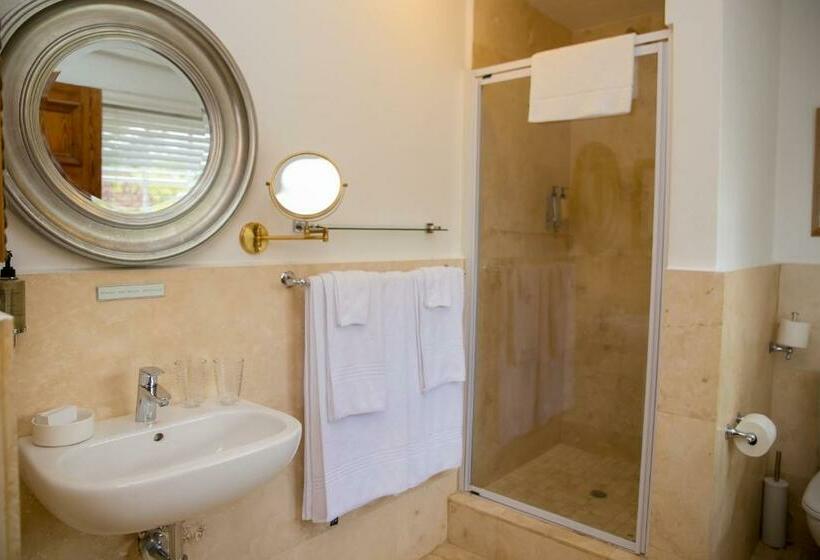 اتاق استاندارد, Maison Chablis Guest House