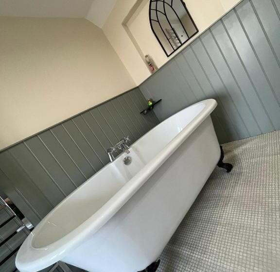 غرفة سوبيريور سرير كينج, Old Manor House