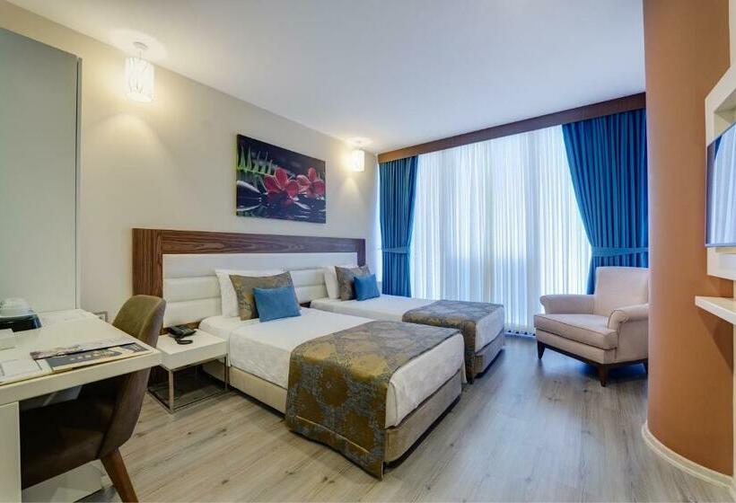 اتاق استاندارد, Forum Suite Otel