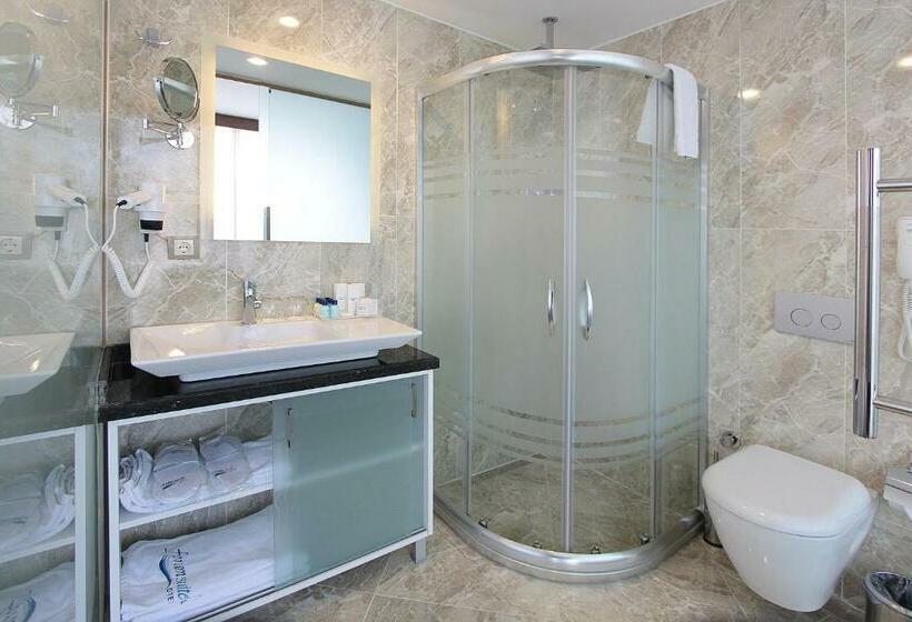 اتاق استاندارد, Forum Suite Otel