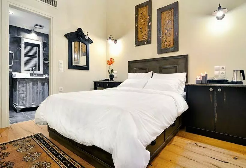 Chambre Deluxe, Antique