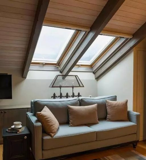 Chambre Deluxe, Antique