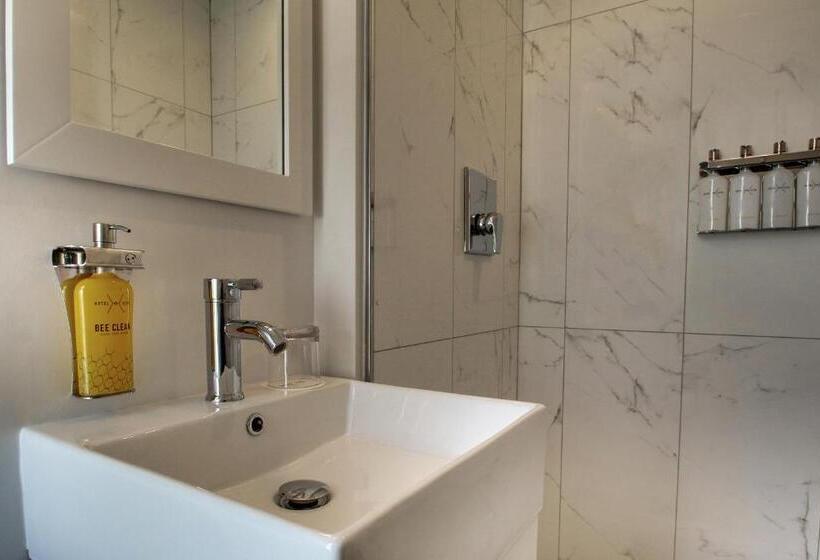 标准间带双层床, Hive