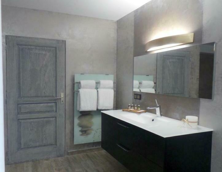 Люкс Кровать Кинг, Isulella Hotel & Restaurant