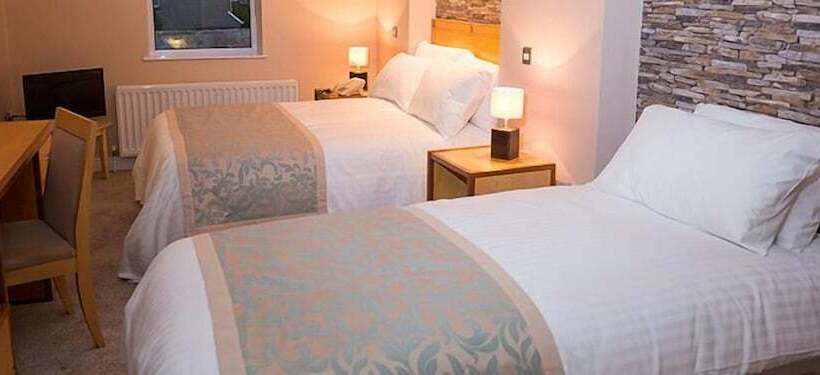 Номер Стандарт, Kilmorey Arms