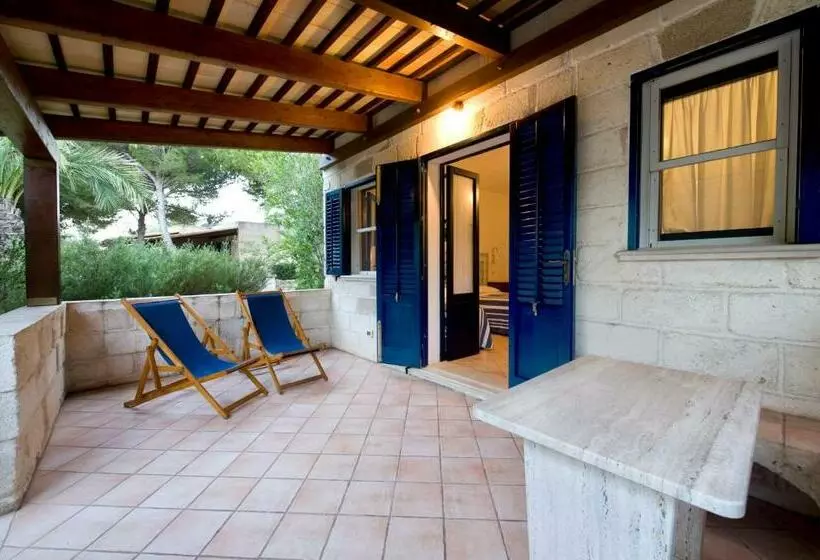 استودیوی استاندارد, Miramare Residence