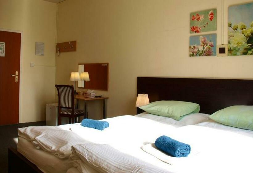 Номер Стандарт Совместная Ванная, Pension Village