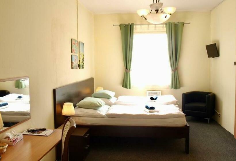 Номер Стандарт Совместная Ванная, Pension Village