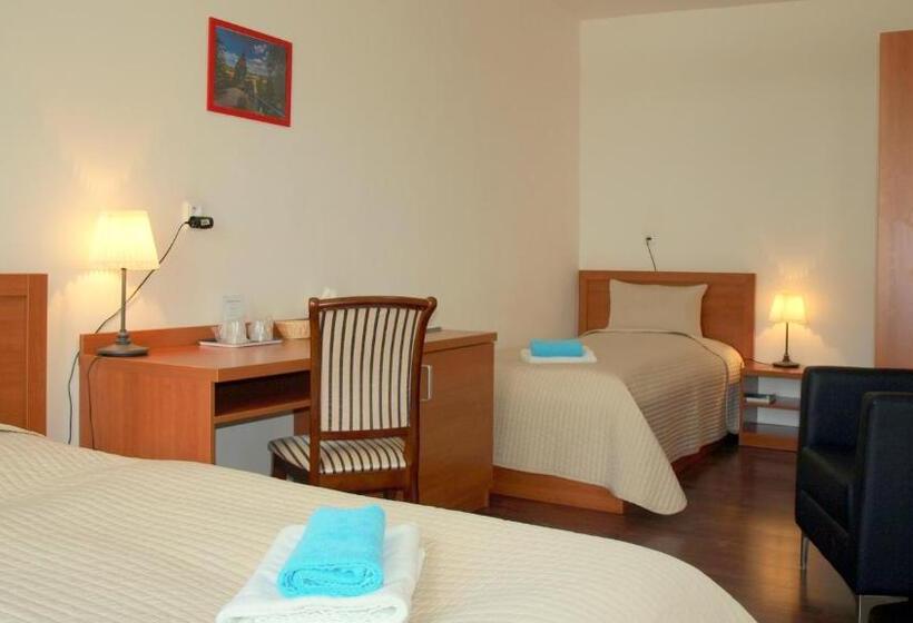 Люкс 2 Спальни, Pension Village