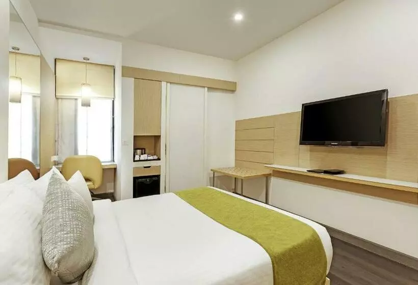 デラックスルーム, Sarovar Portico Outer Ring Road