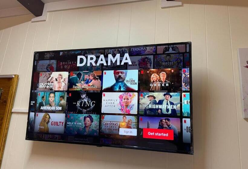 جناح عائلي, Highway Motor Inn Taree