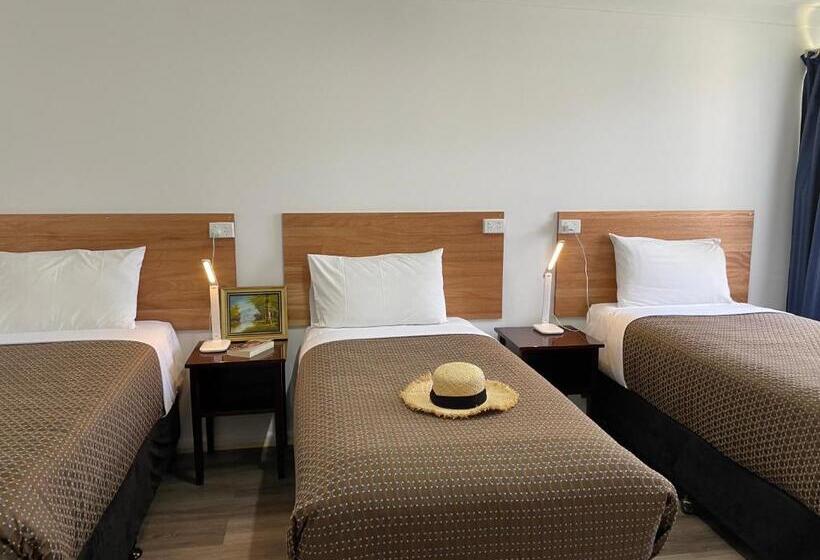 ファミリースイートの２ベッドルーム, Highway Motor Inn Taree