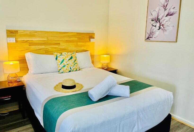 إستوديو ديلوكس, Highway Motor Inn Taree