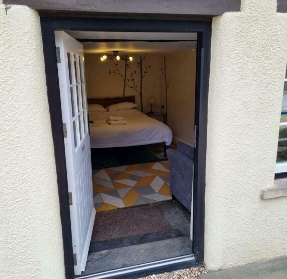 غرفة سوبيريور سرير كينج, Old Manor House