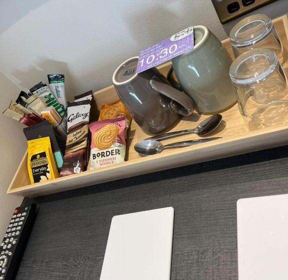 غرفة قياسية سرير كينج, Old Manor House