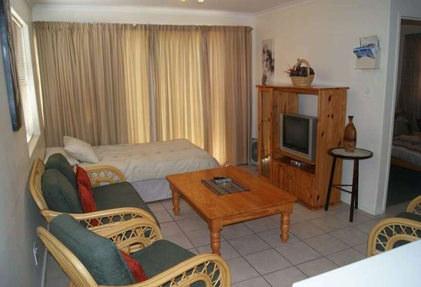 דירת שני חדרים, Serengeti Self Catering Units