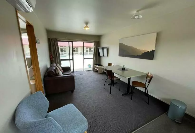 1ベッドルームアパートメント, Sierra Motel And Apartments
