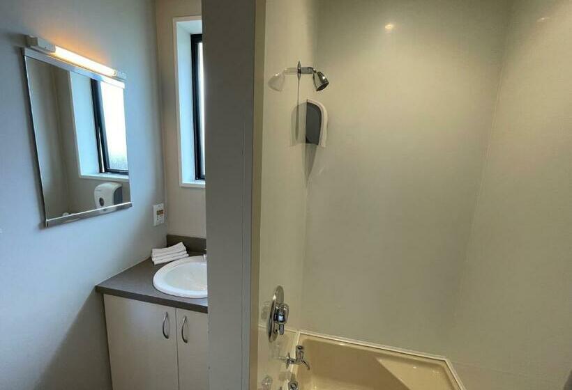 דירת חדר, Sierra Motel And Apartments