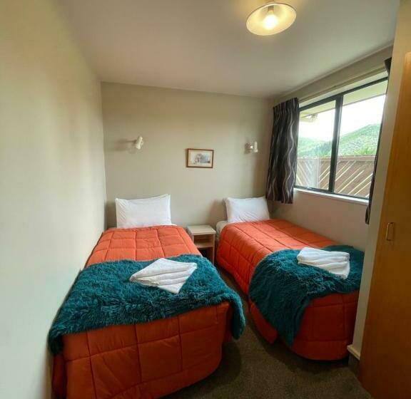 דירת שני חדרים, Sierra Motel And Apartments