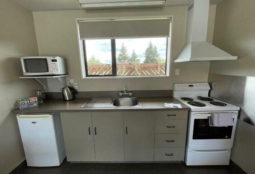 דירת חדר, Sierra Motel And Apartments