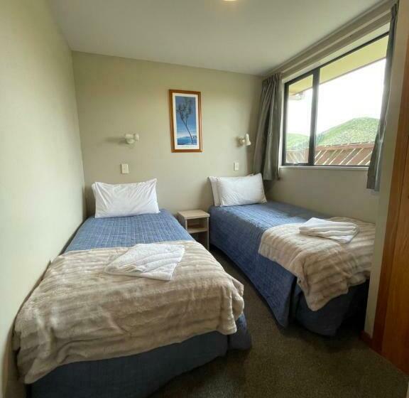 דירת שני חדרים, Sierra Motel And Apartments