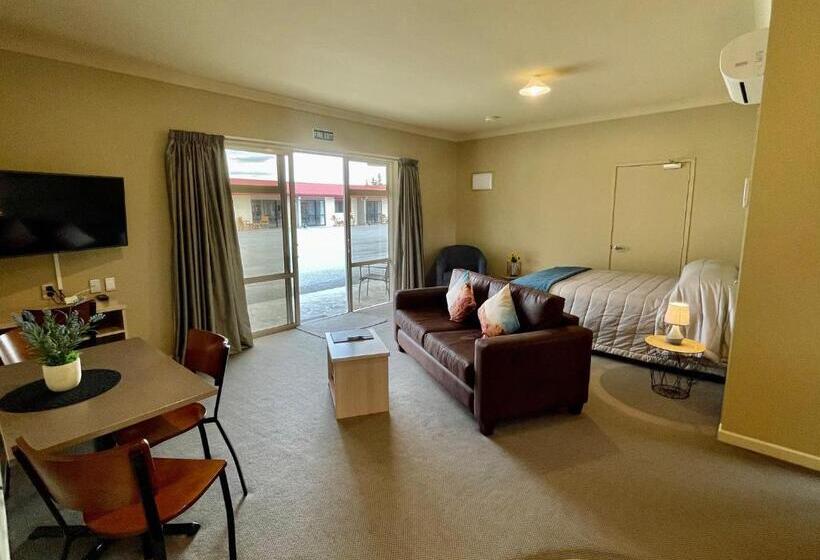 Апартаменты 1 Спальня, Sierra Motel And Apartments