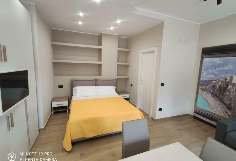 Студио Стандарт с Террасой, Giorgia House