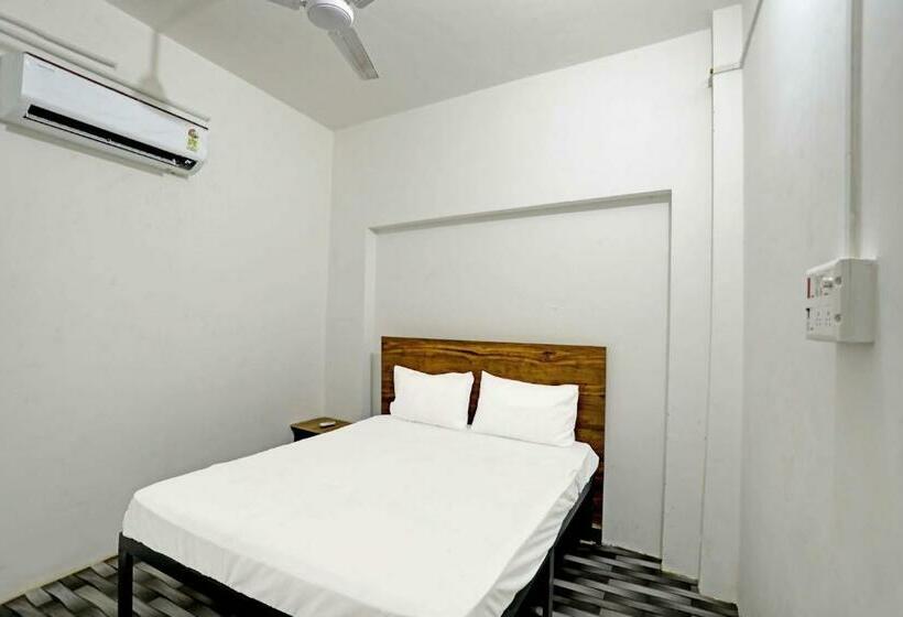 חדר קלאסי לשלושה, Oyo Hotel Happy Inn